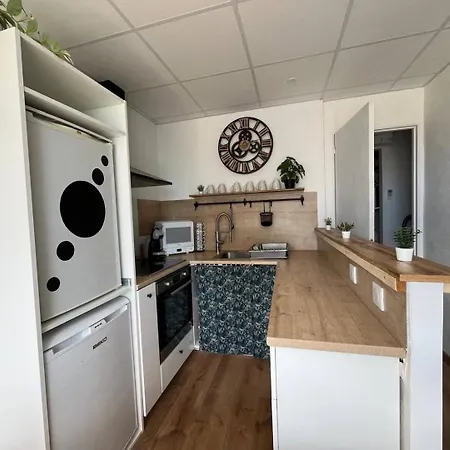 Vue - 4cl6 * Narbonne-Plage